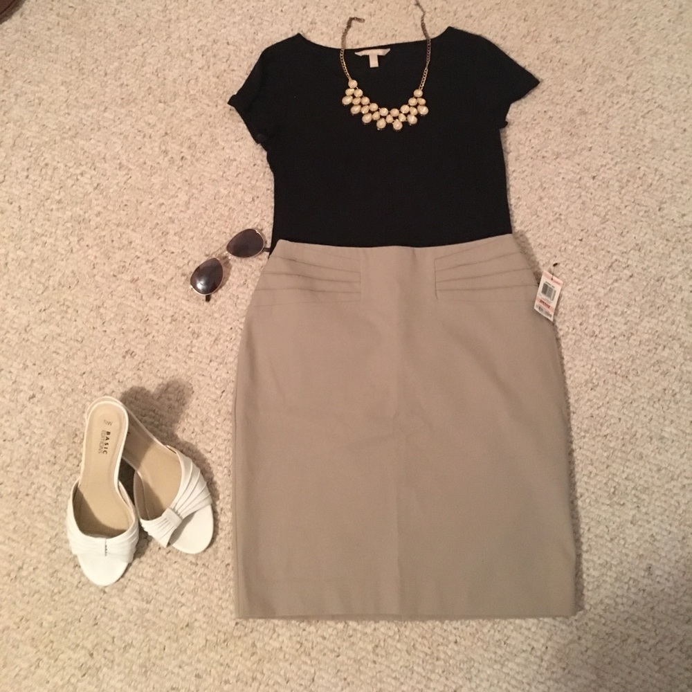Alfani tan pencil skirt. 2 Petite. New with tags!