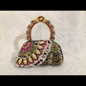 MARY FRANCES Hard Shell Pink Yellow Beaded purse