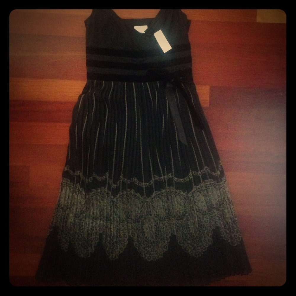 Never Worn LOFT Sleeveless, Pleated Black Dress