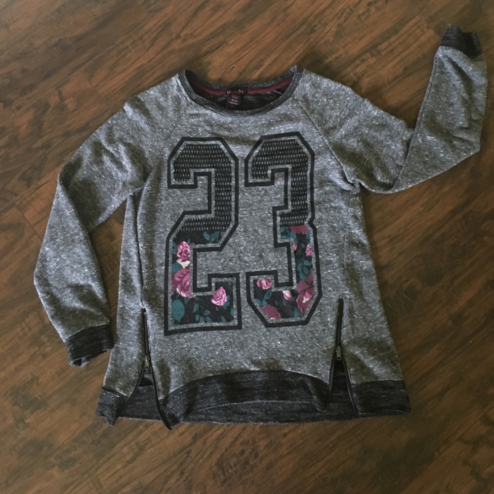 Hybrid floral number sweatshirt
