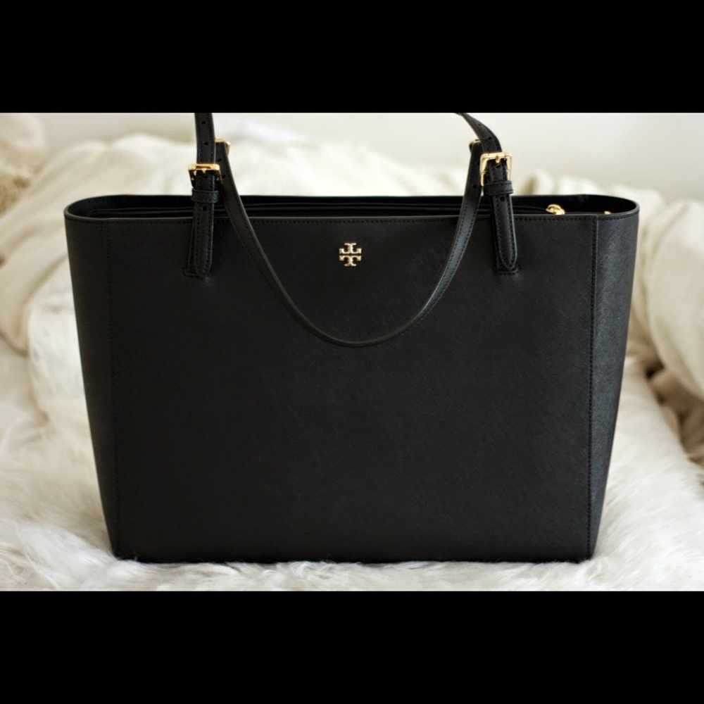Tory Burch AUTHENTIC York buckle Tote Large
