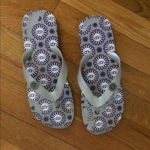 UGG flip flops