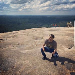 Meet your Posher, Adan