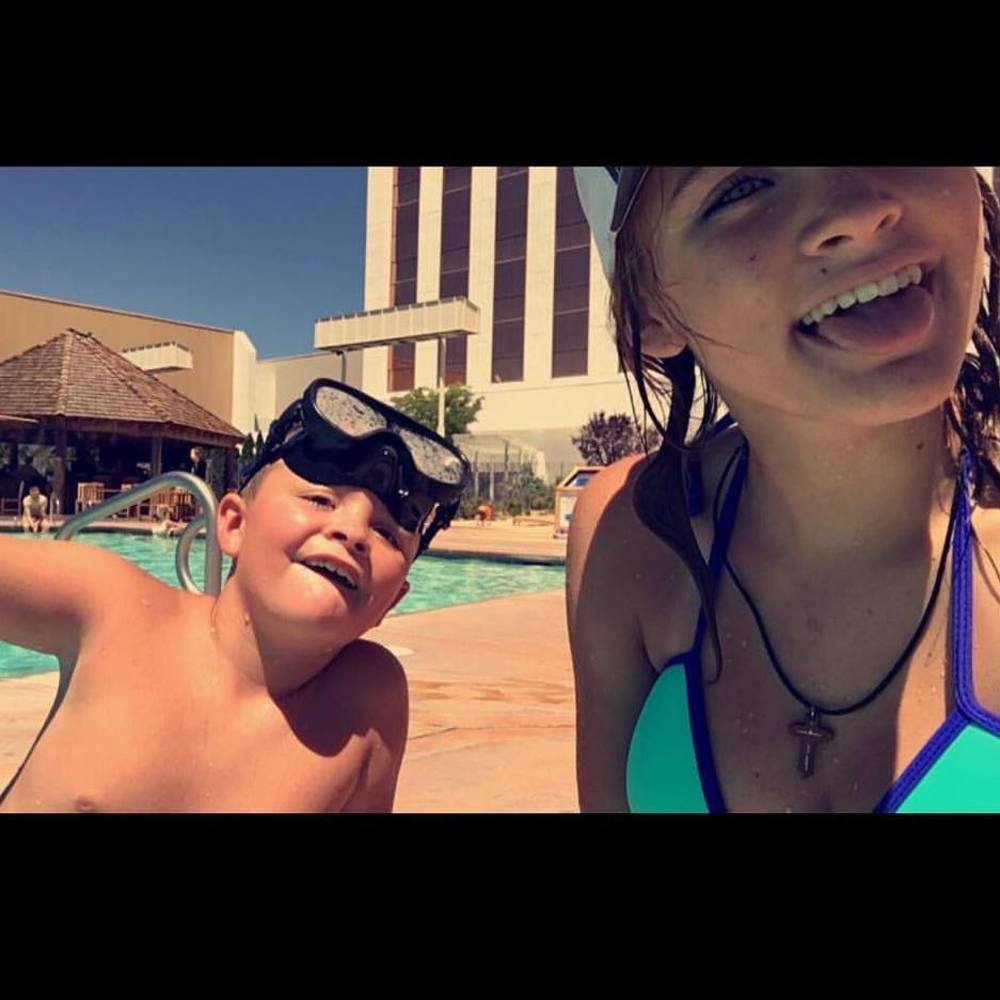 Meet your Posher, Amber