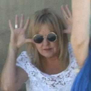 Meet your Posher, Leslie