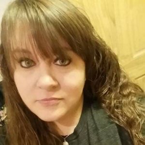 Meet your Posher, Stefanie