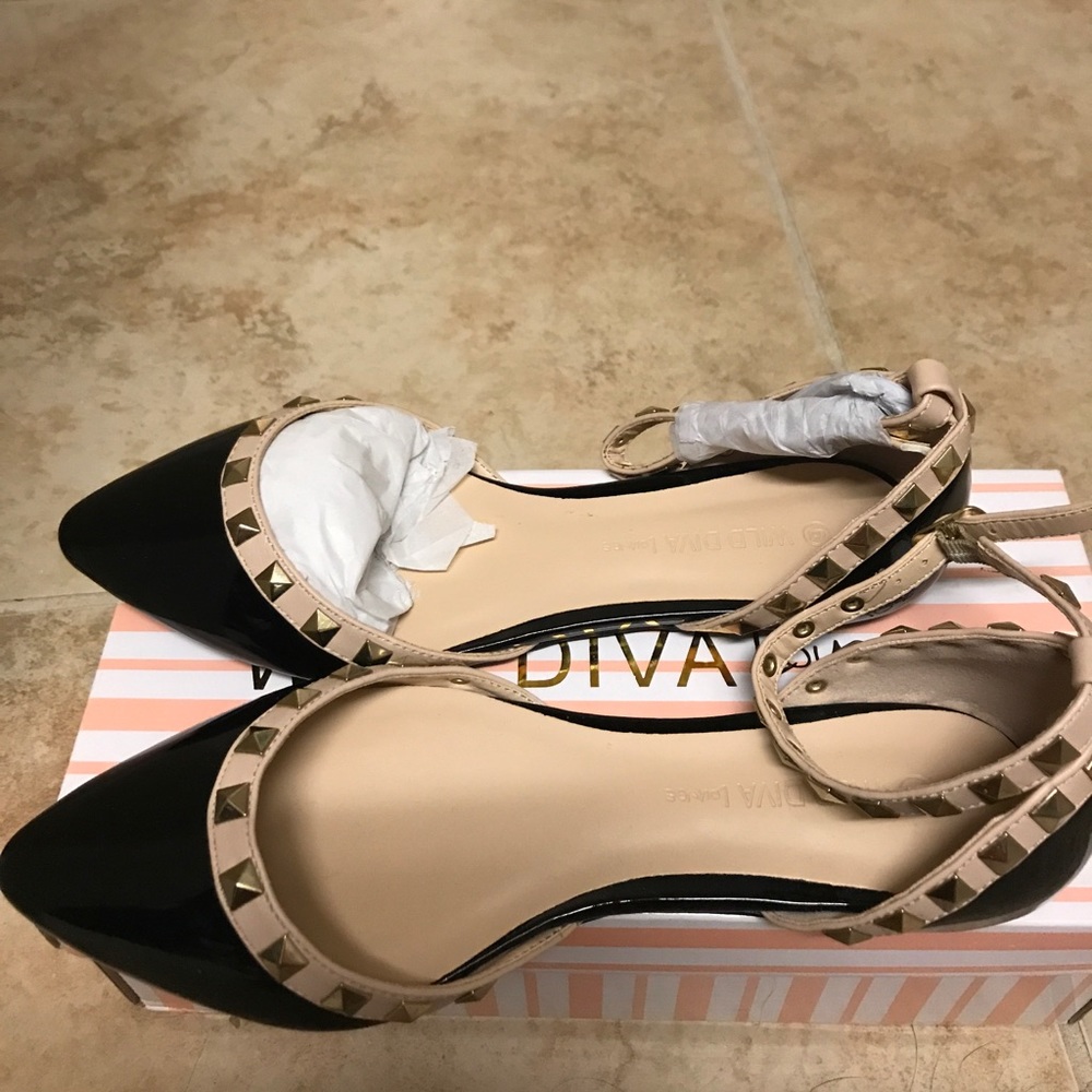 New patent Black and Tan flats with studs, size 6