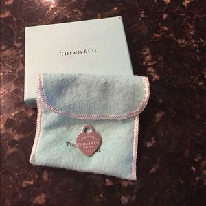 Authentic large return to Tiffany tag