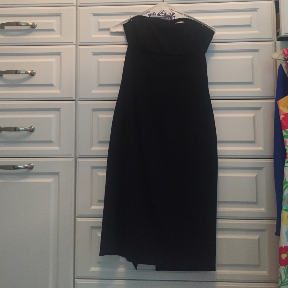 Fun Limited black strapless dress w/ open back-Sz6