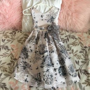 Pippa and Juliet dress