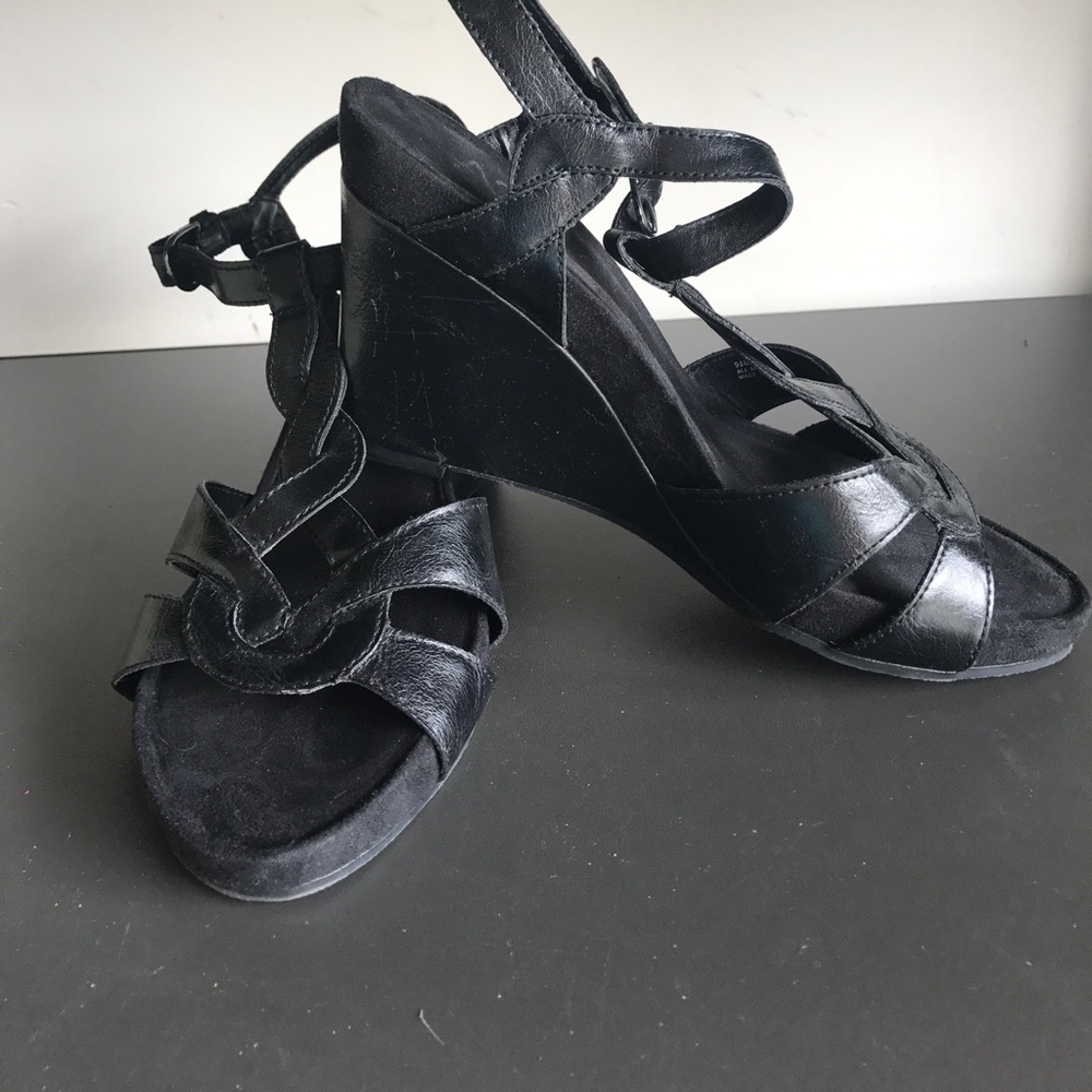 Aerosoles Strappy Wedge