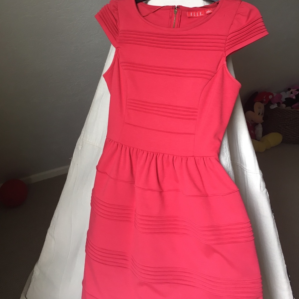 Red, cap sleeve dress