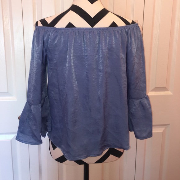 🔥4 for 25 Blue Off The Shoulder Top - Picture 5 of 7