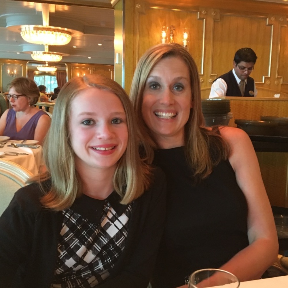 Meet your Posher, Lisa