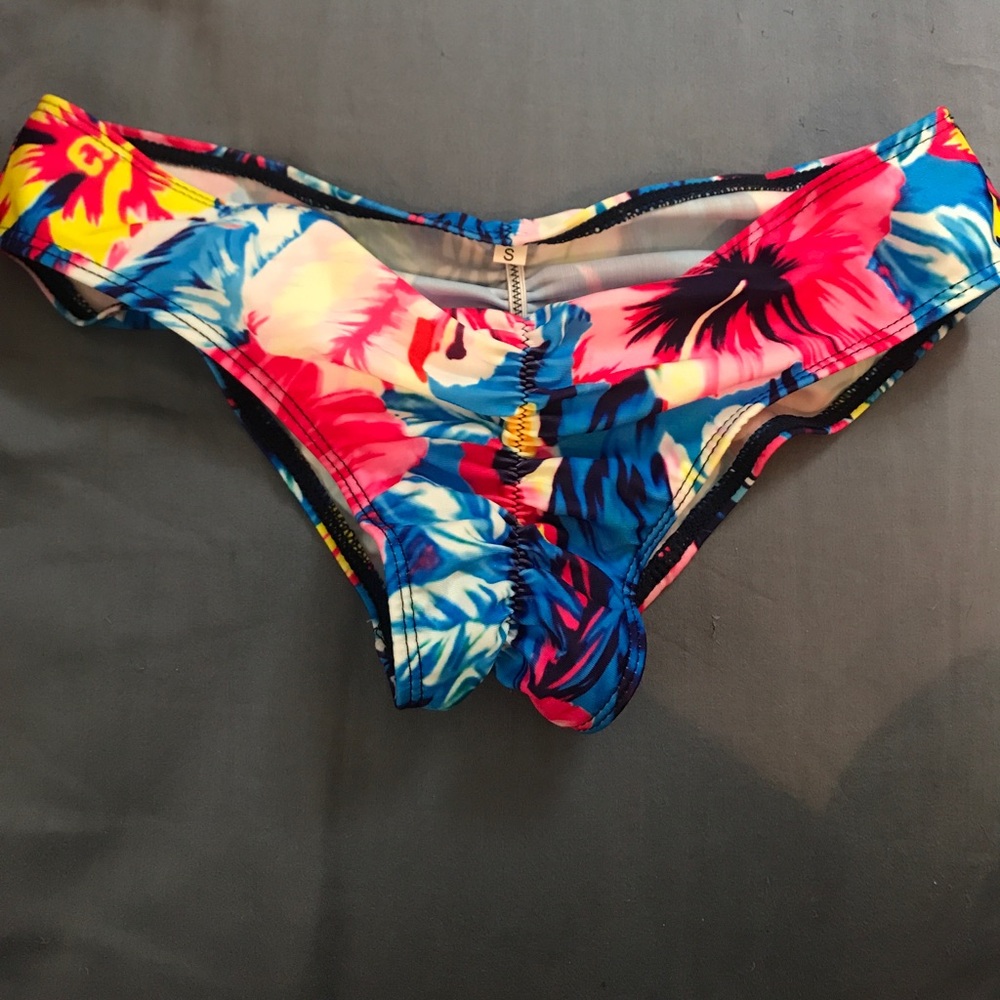 Floral bikini bottoms