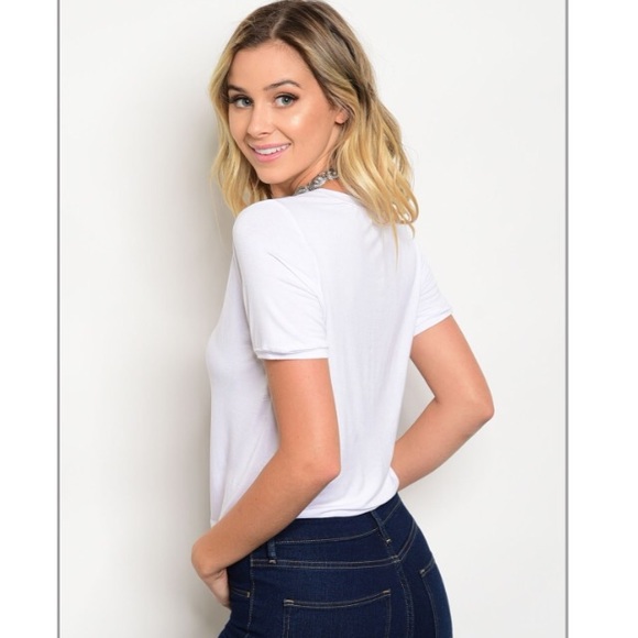 🔥4 for 25 White Bite Me Print T-Shirt - Picture 2 of 6