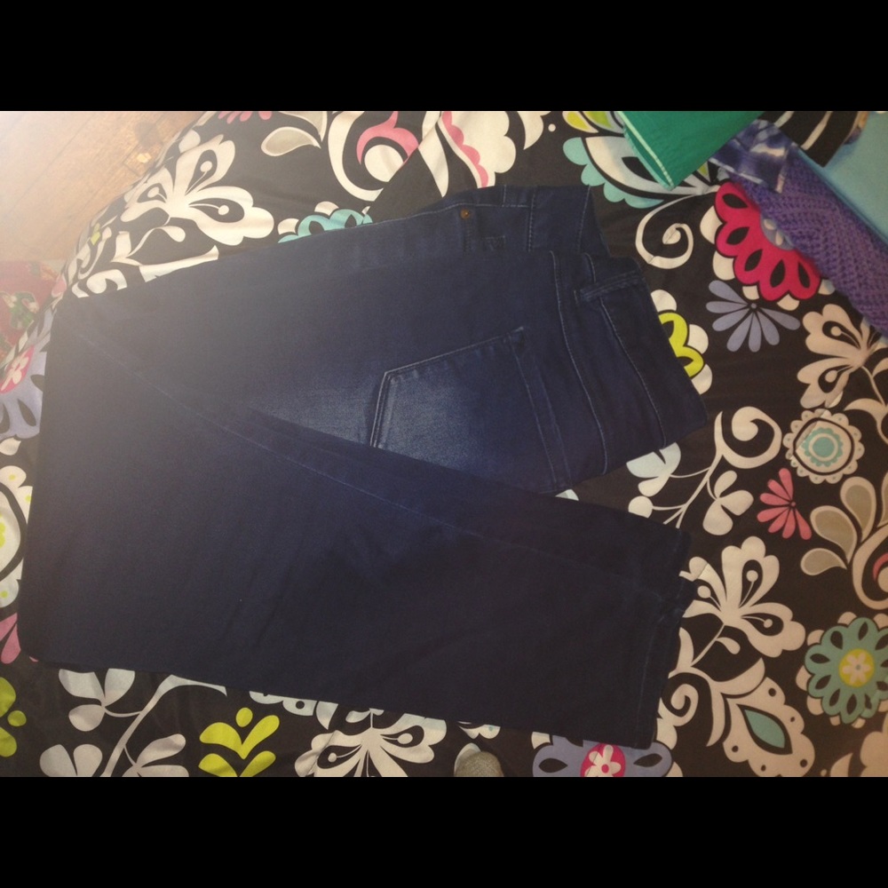 High waisted skinny jeans