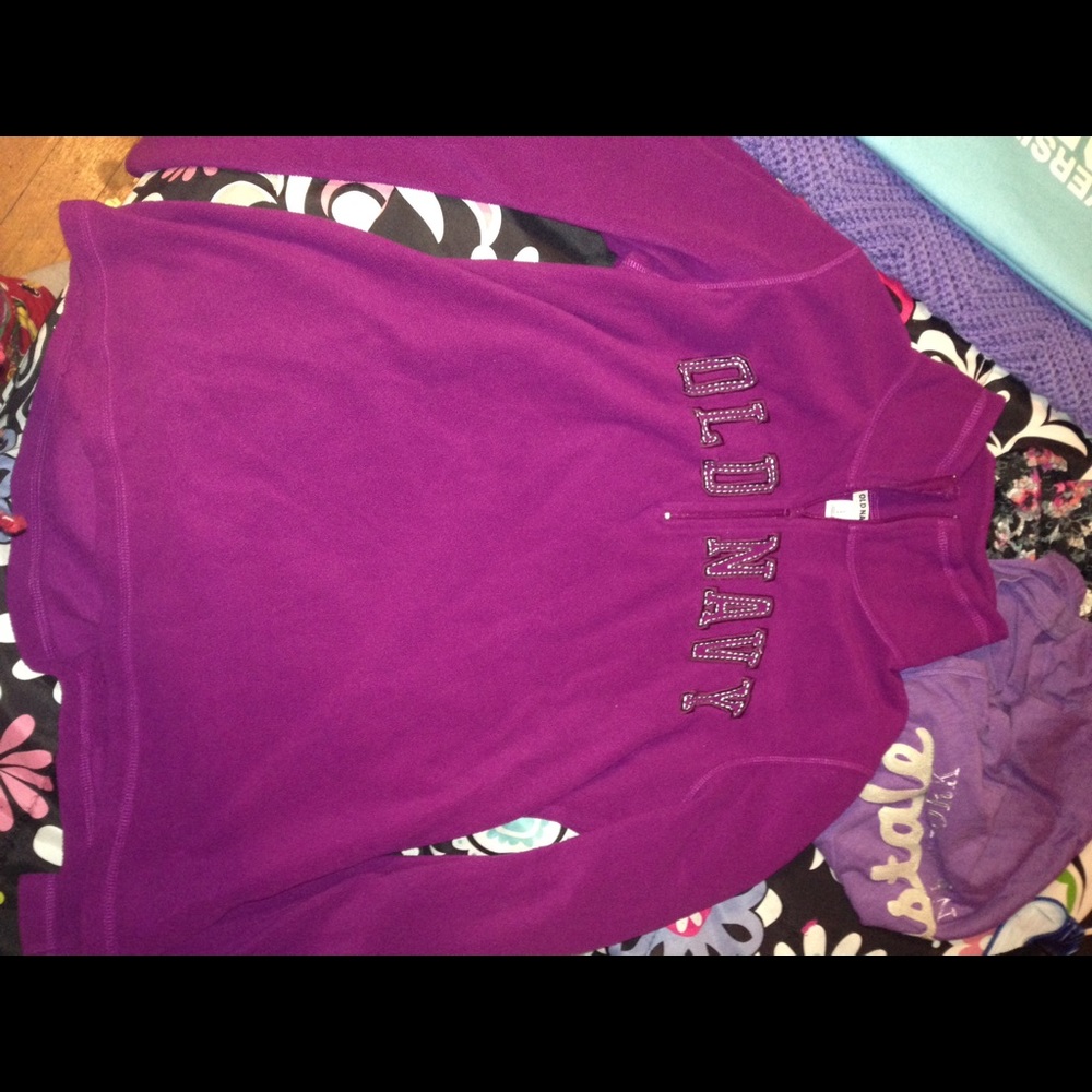 Fleece pullover