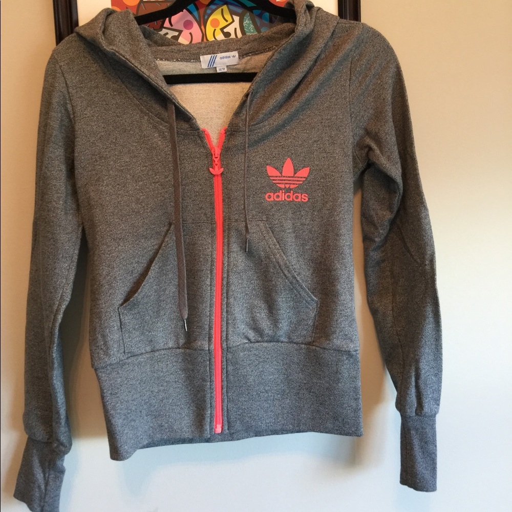 ⭐️SOLD ⭐️Adidas training clothes.