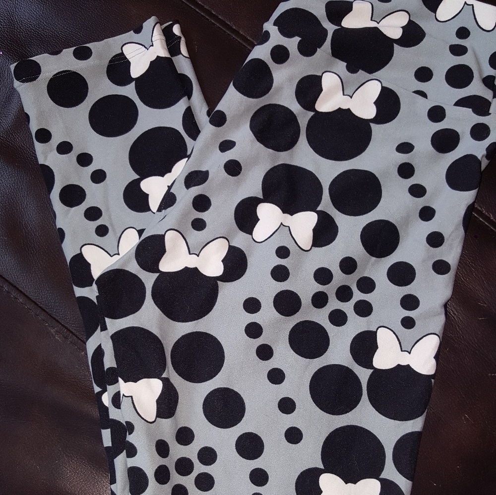 Disney Lularoe leggins Os
