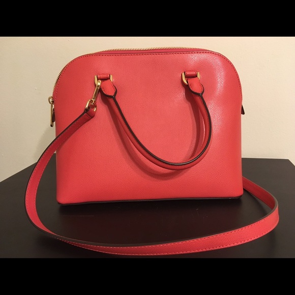 Michael Kors crossbody - Picture 2 of 4