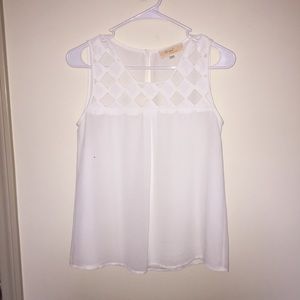 White tank from Entourage