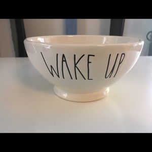 Brand new never used Rae Dunn Bowl
