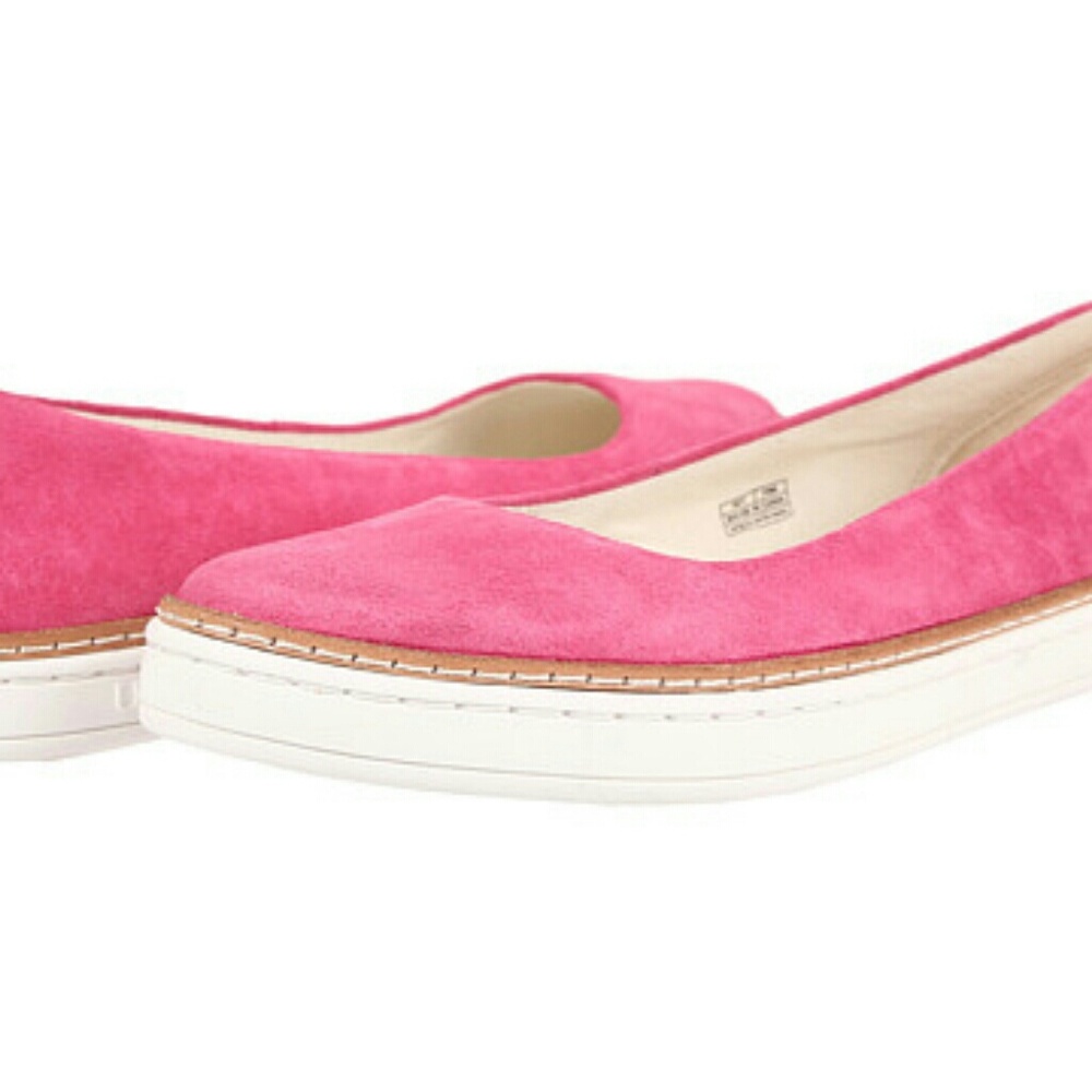 NWOT Cute Uggs ballerina flats pink