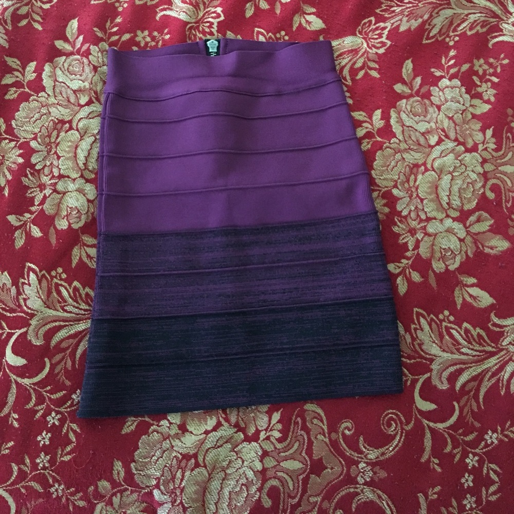 Guess skirt purple XS