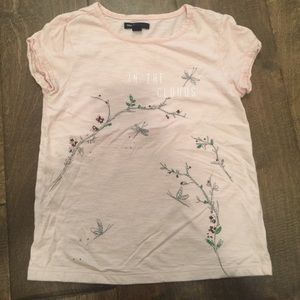A summery t shirt for the summer