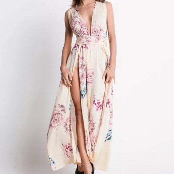 🎀sale🎀Floral dress sheer:can be worn many ways. - Picture 6 of 6