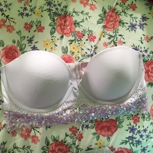 Victoria's Secret Pink strapless bra with sequins!