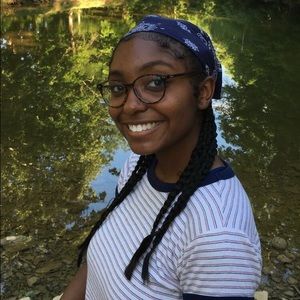 Meet your Posher, Savannah