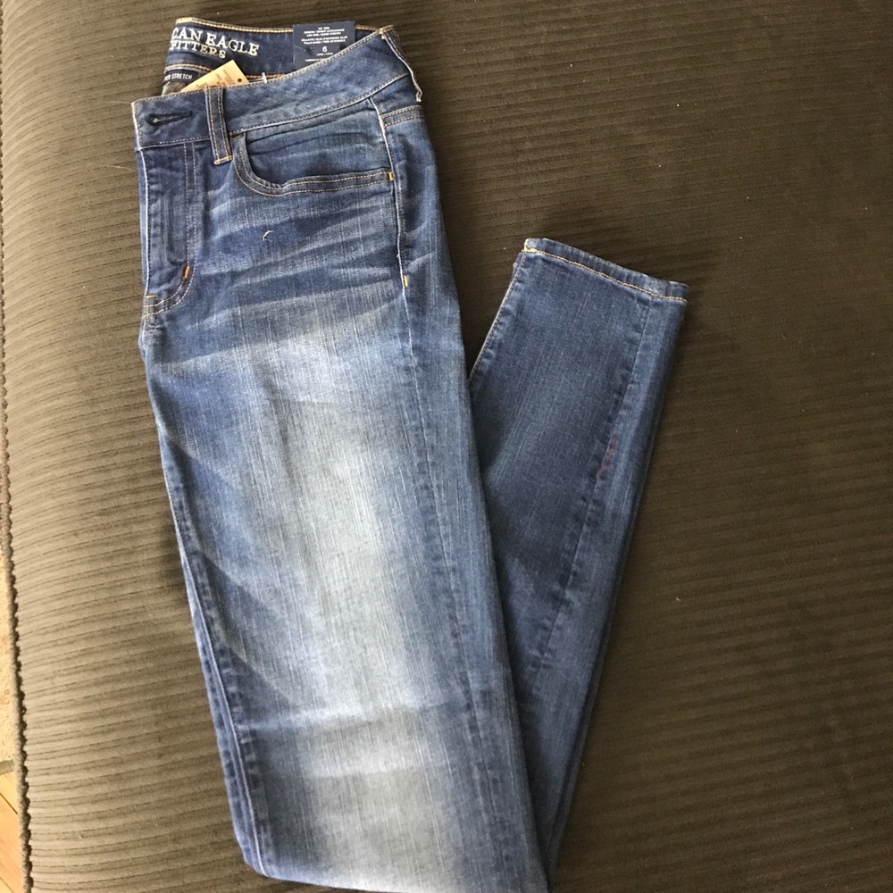 BRAND NEW WITH TAGS American Eagle Jeans