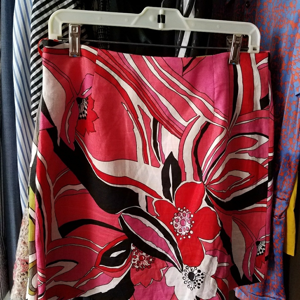 Anne Carson (pink), Silkland (multi )