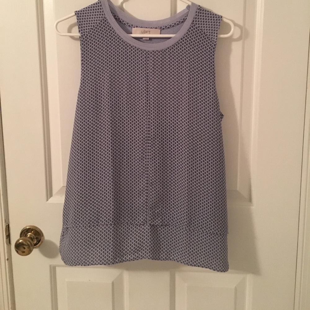 Loft tiered tank top. Excellent condition. Small.