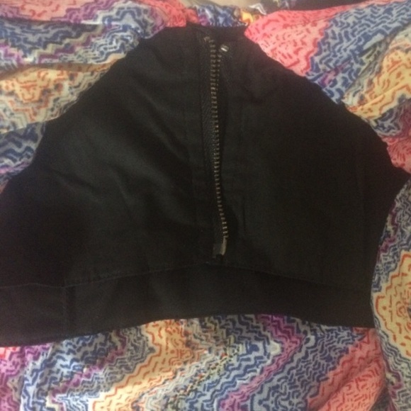 ๐Off The Shoulder Top - Picture 7 of 8