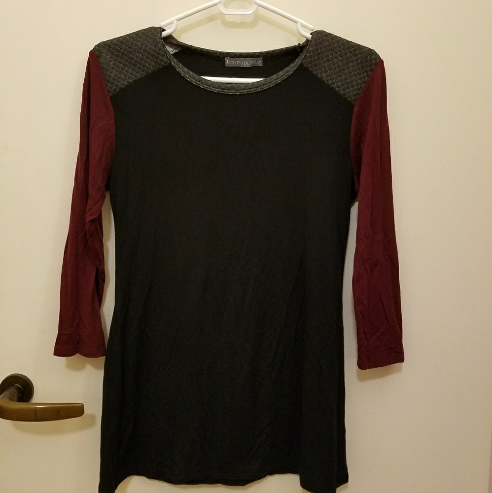 Loveapella quilter-shoulder top