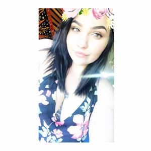 Meet your Posher, Cara