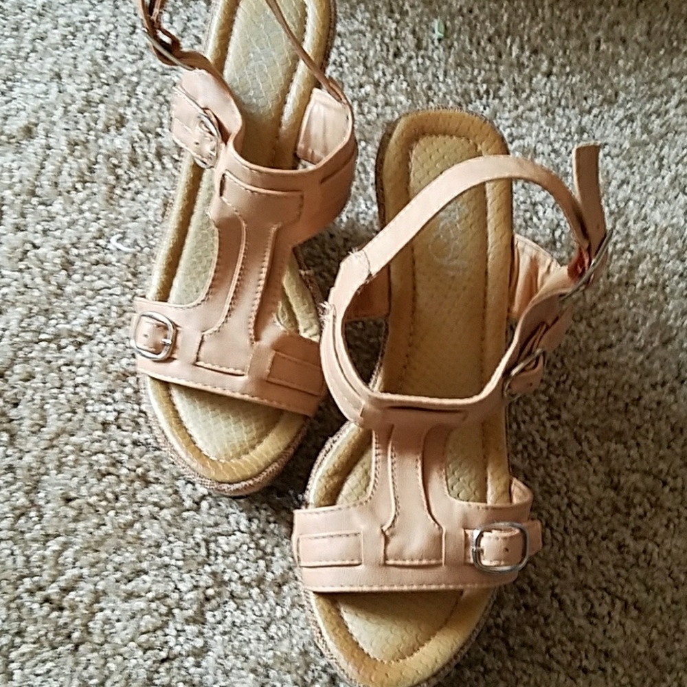 Tan wedges
