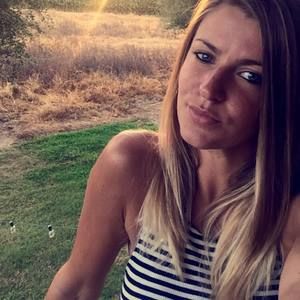 Meet your Posher, Kaitlin