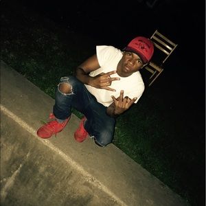 Meet your Posher, Don