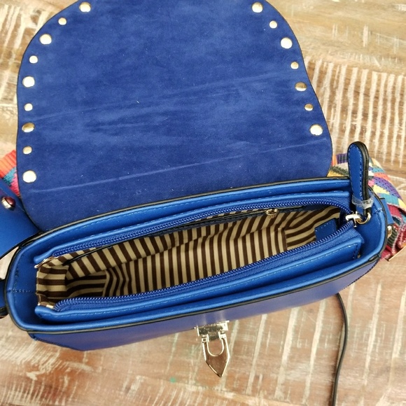 🚫SOLD🚫Cobalt Jewel Studded Crossbody Wide Strap - Picture 4 of 5