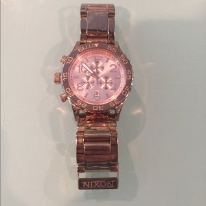 Nixon Chrono 42 20 watch Rose Gold