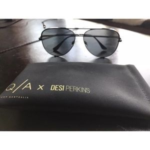 Quay x Desi High Key -Black & Silver