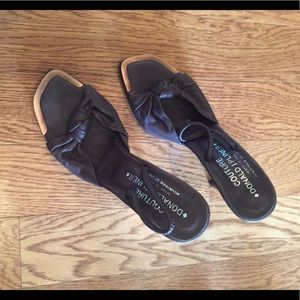 Donald J Pliner Deb Expresso Napa