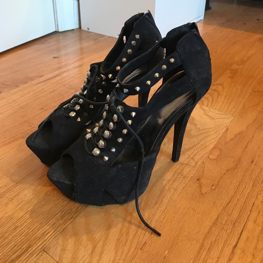 Black heels