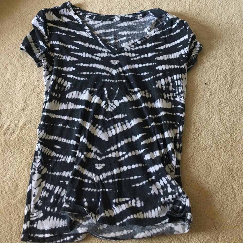 Urban Outfitters Black and White Printed Tee