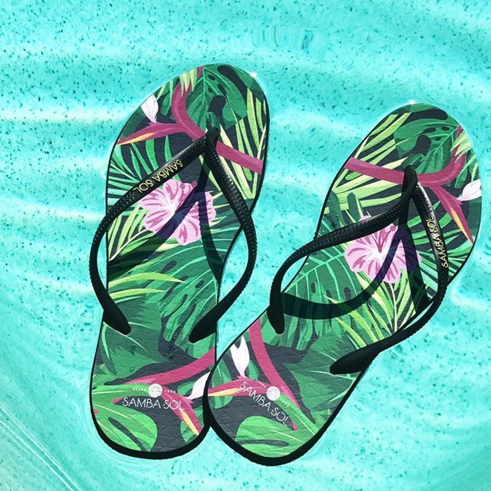Tropical Samba Sol Flip Flops 🌴