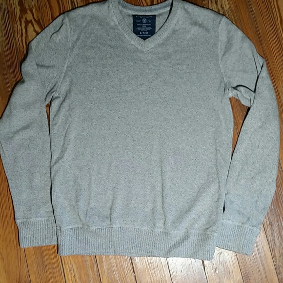 Men's AEO Sweater - Picture 1 of 10